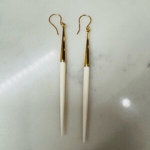 SOKO Capped Quill Dangle Earrings (Gold & Bone)